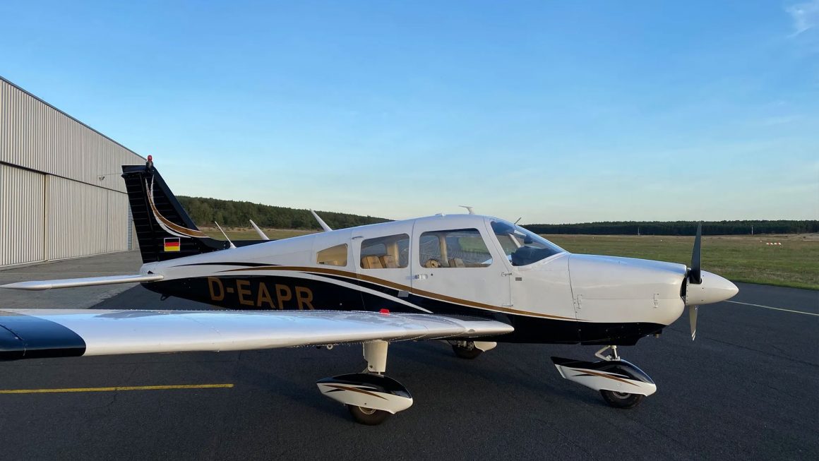 Piper PA 28